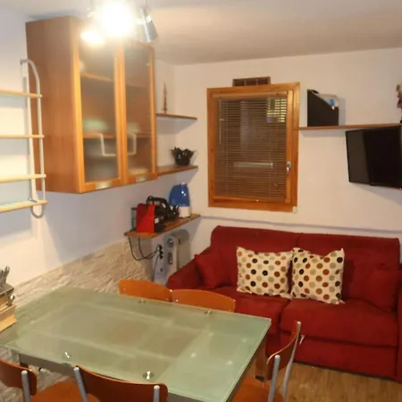 - Inout - 6 Beds Flat Lez-612 Apartment