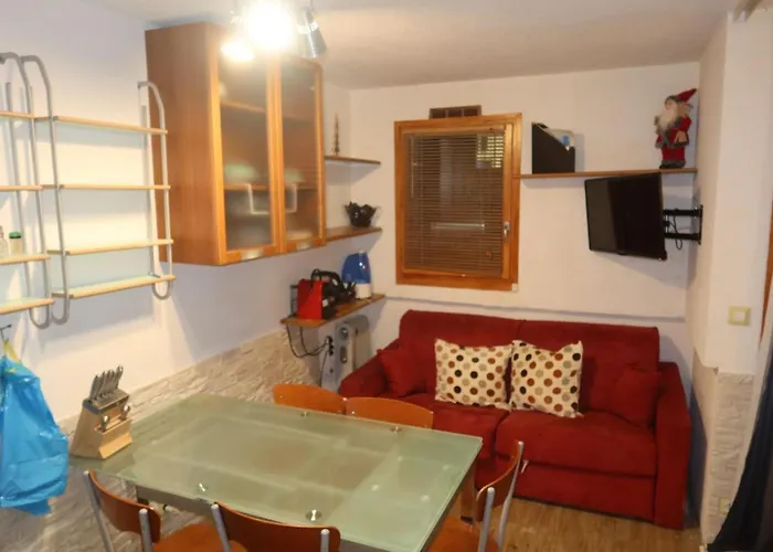 - Inout - 6 Beds Flat Lez-612 Apartment